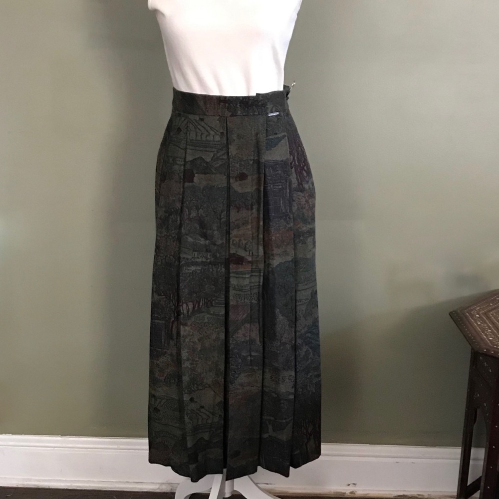 VTG Pleated Midi 100% Wool Forest Green Skirt